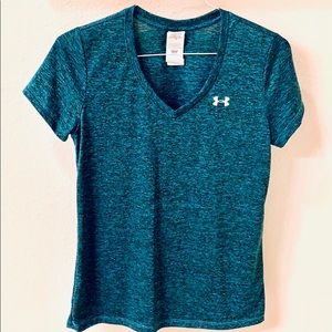 Under Armour Heat Gear V-Neck Workout Tee